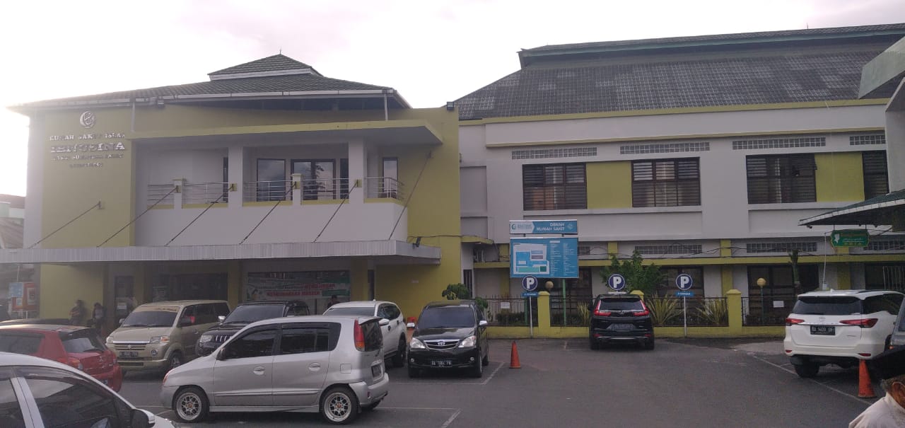 Rumah Sakit Islam Ibnu Sina Bukittinggi